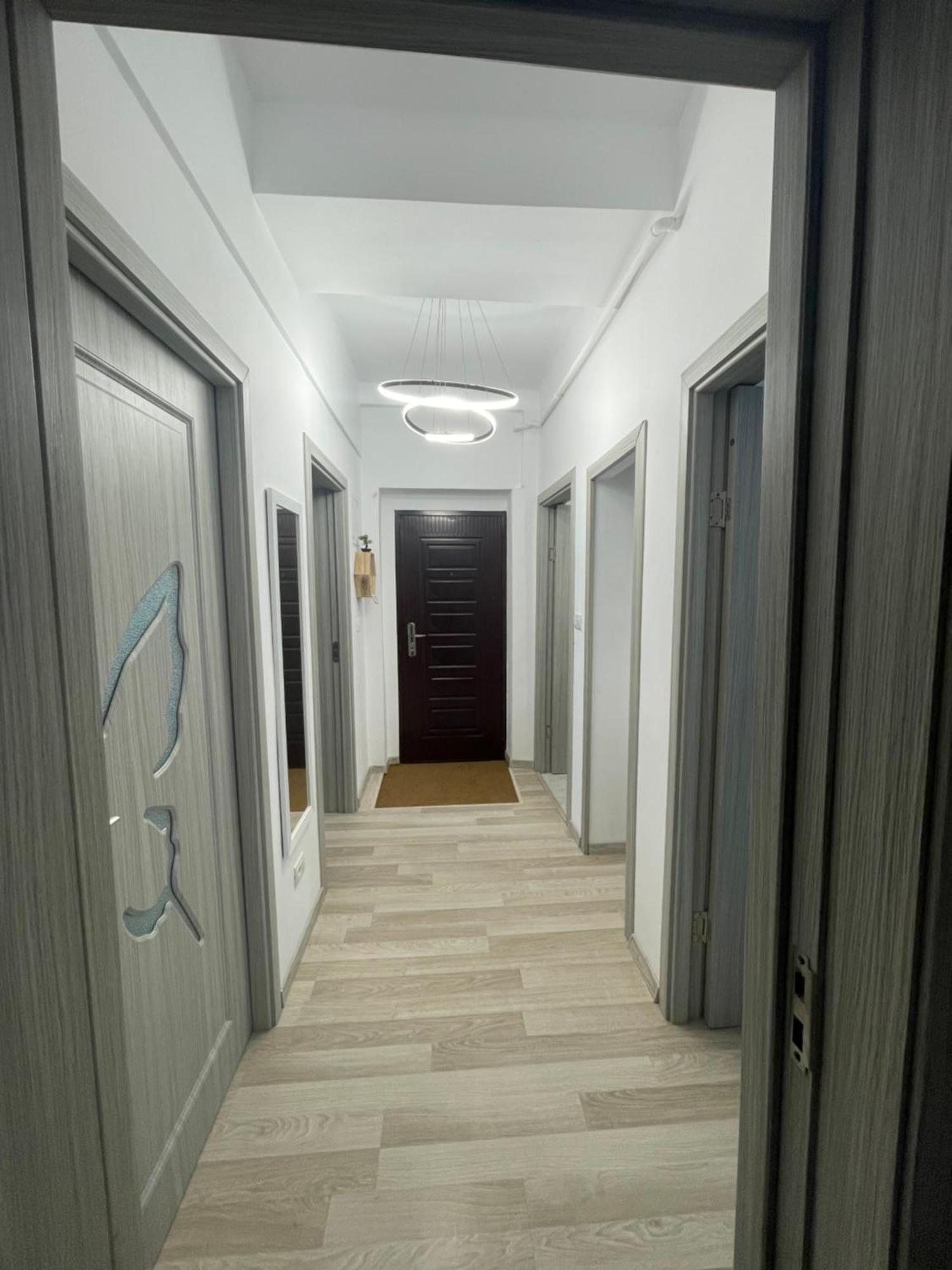 Aeroport Accommodation Bacau Exterior photo